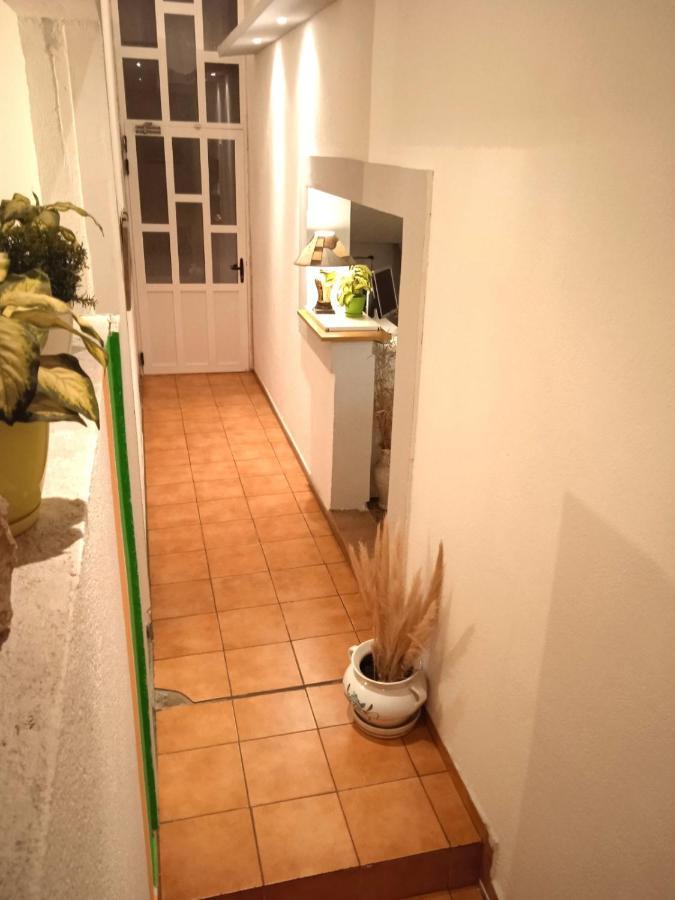 Villa Monera Apartments & Rooms & Free Garage Mostar Extérieur photo