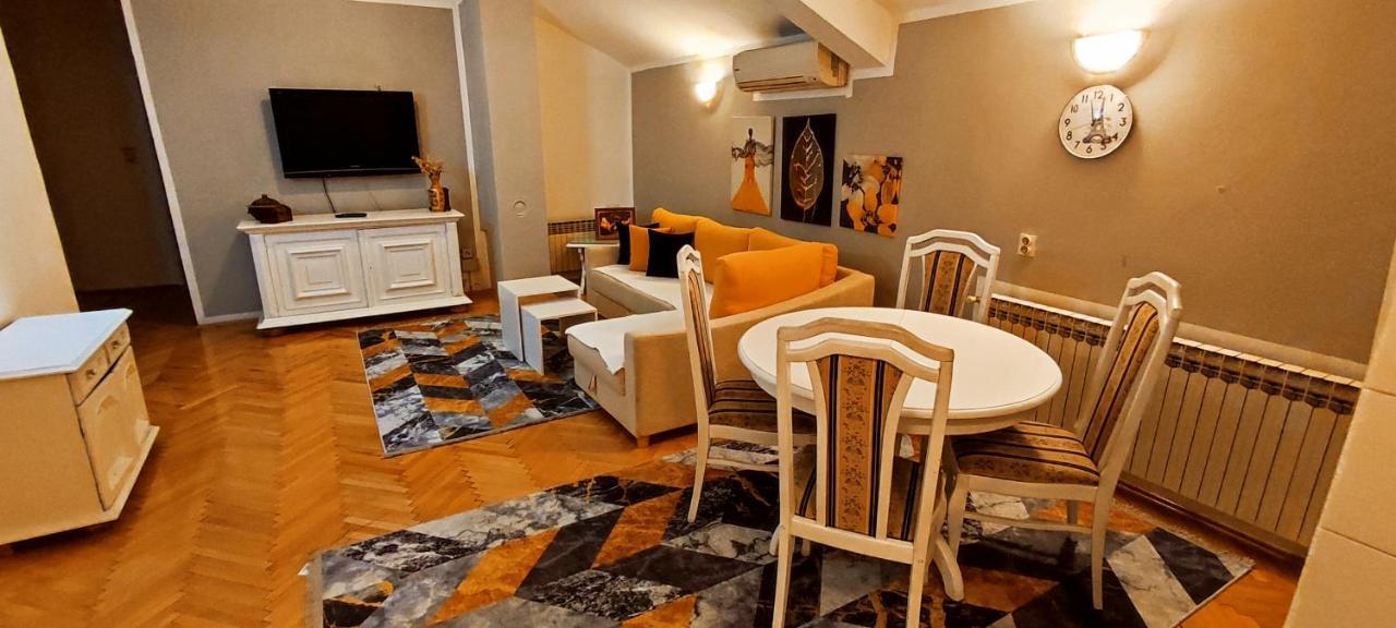 Villa Monera Apartments & Rooms & Free Garage Mostar Extérieur photo