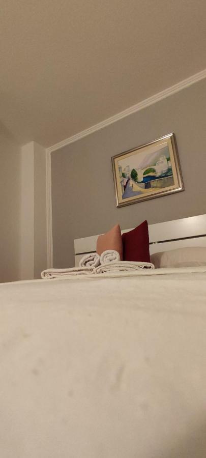 Villa Monera Apartments & Rooms & Free Garage Mostar Extérieur photo