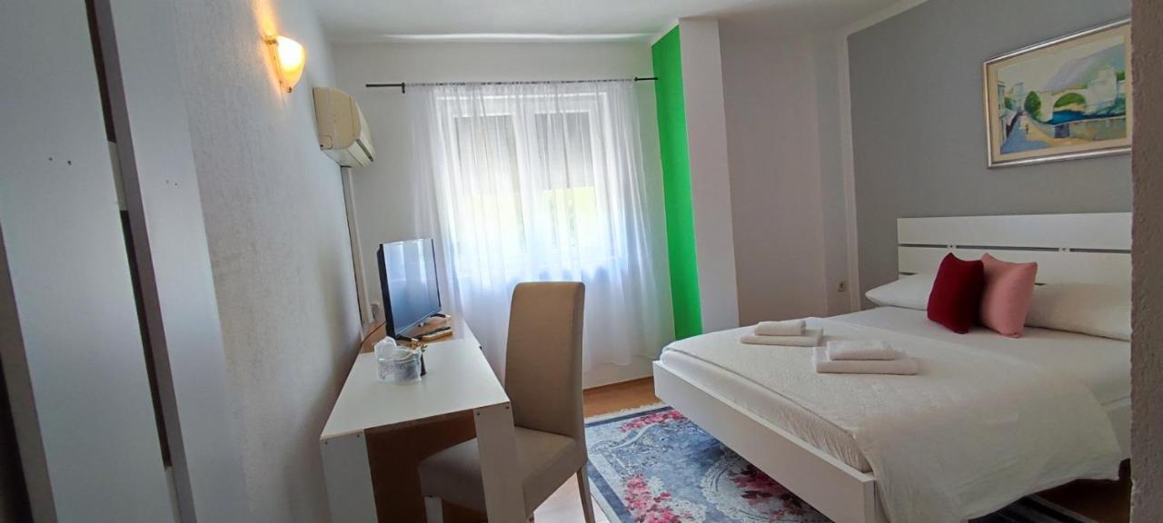 Villa Monera Apartments & Rooms & Free Garage Mostar Extérieur photo