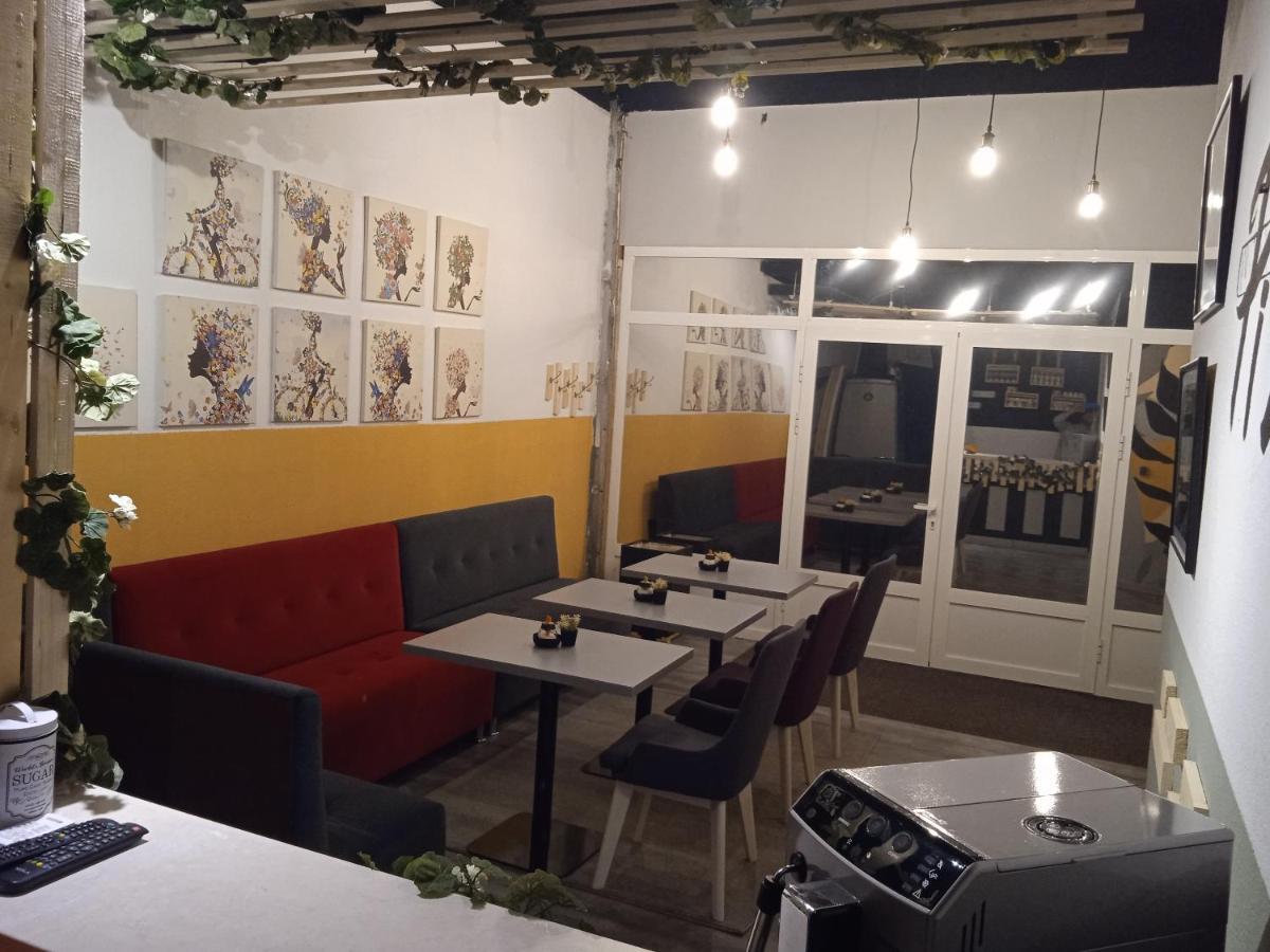 Villa Monera Apartments & Rooms & Free Garage Mostar Extérieur photo